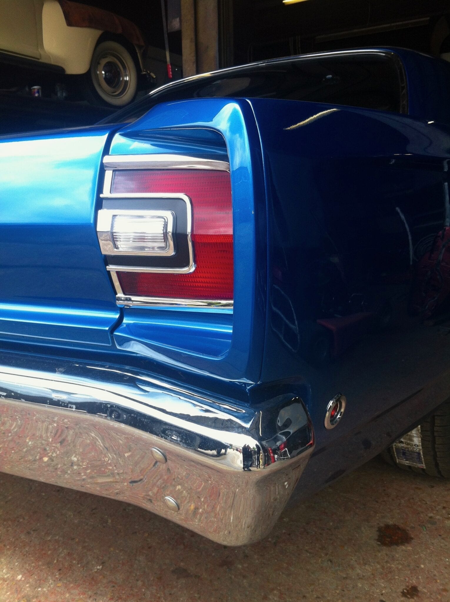 Paint Shop classic car restoration